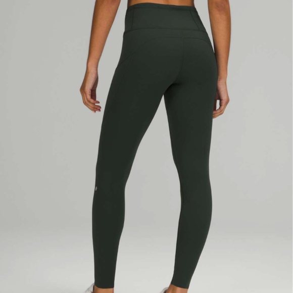 Lululemon⎜Fast and Free High-Rise Tight 28" *Brushed⎜Rainforest Green - Picture 2 of 15